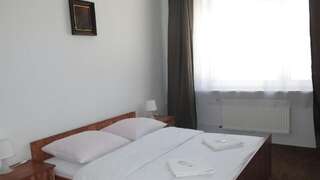 Отель Hotel Olimpijski Тарновске-Гуры Стандартный номер с кроватью размера "king-size"-19